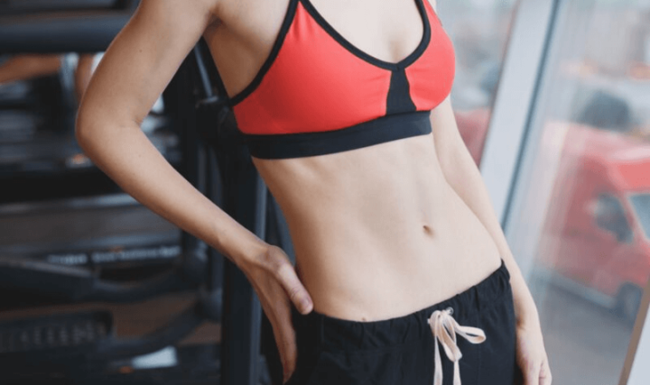 Ćwiczenia na brzuch dla biegaczy – 8 ćwiczeń na mocny brzuch