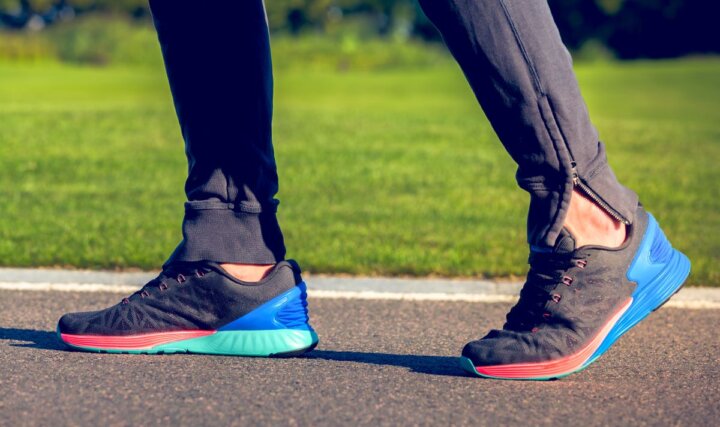 Supinacja i pronacja stóp – co to znaczy dla biegacza?
