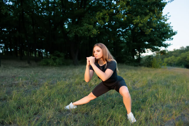 Side-to-side leg throws